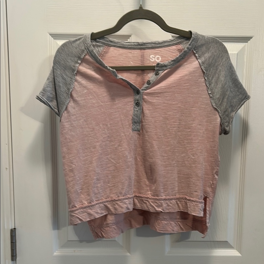 SO Pink and Gray Top